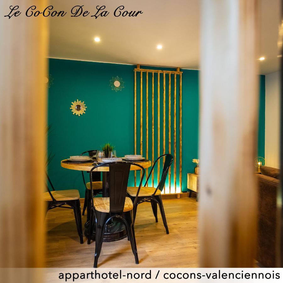 Le Cocon De La Cour Daire Valenciennes Dış mekan fotoğraf